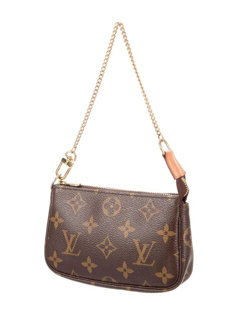 Louis Vuitton mini monogram